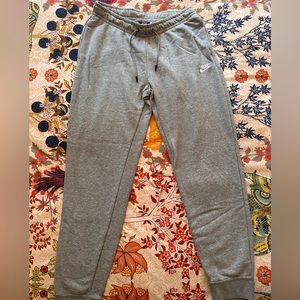 Nike Women’s Jogger Sweatpants